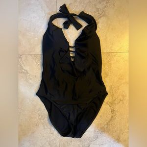 One piece black swim suit